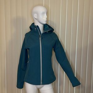 Softshell Jacket with hood Size Small KIRKLAND SIGNATURE